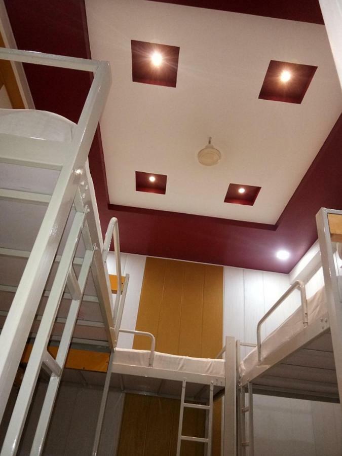 Friends Guest House & Hostel Агра Екстер'єр фото